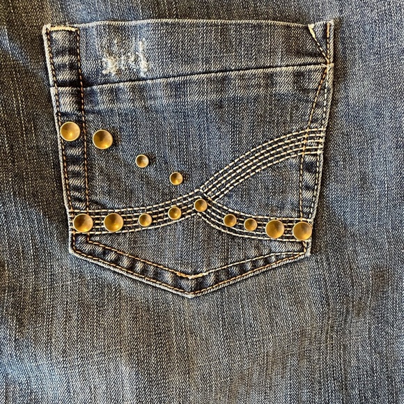 Christiana Zinn Distressed Denim Jean Skirt Size 8 - Picture 4 of 7